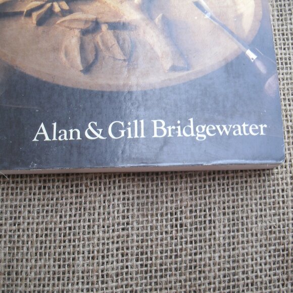 Folk Art Woodcarving 823 Detailed Patterns Book Bridgewater - Picture 4 of 16